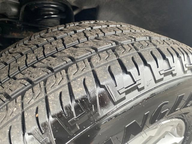 Certified 2023 Chevrolet Colorado LT w/ LT Convenience Package image 24