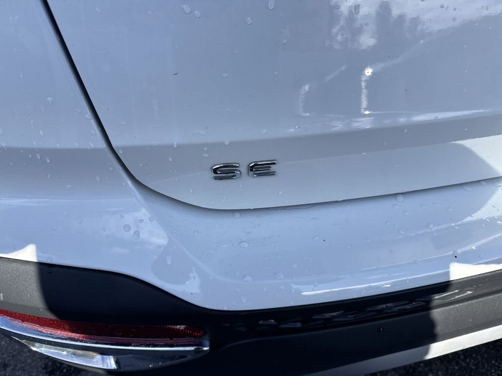 Used 2022 Volkswagen Taos SE image 7