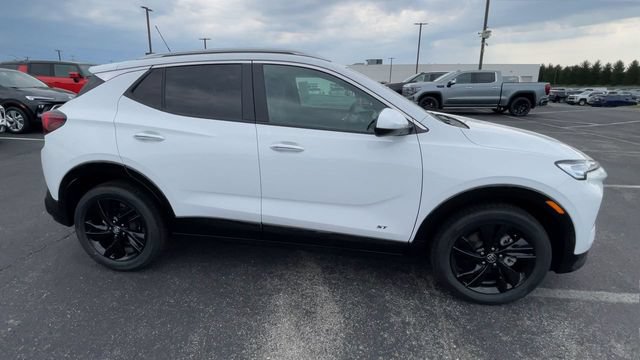 New 2026 Buick Encore GX Sport Touring w/ Comfort Package FWD image 3