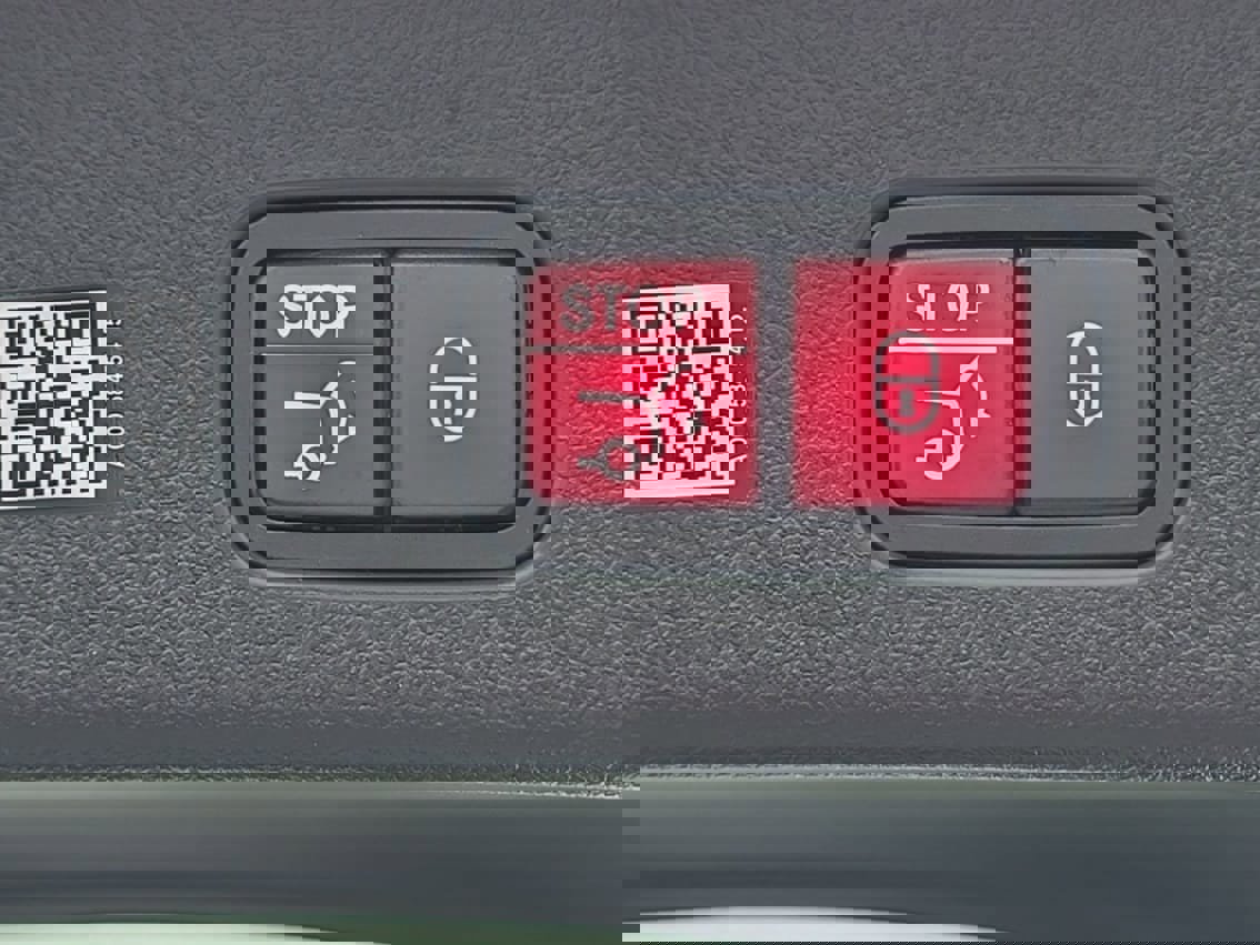 New 2026 Mercedes-Benz GLC 300 4MATIC image 31