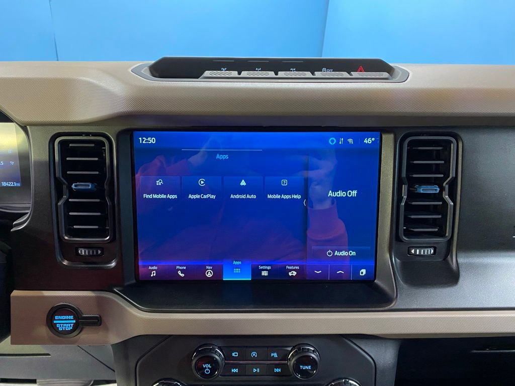 Used 2023 Ford Bronco Wildtrak image 26