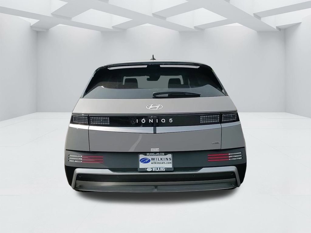 New 2025 Hyundai Ioniq 5 SE image 6