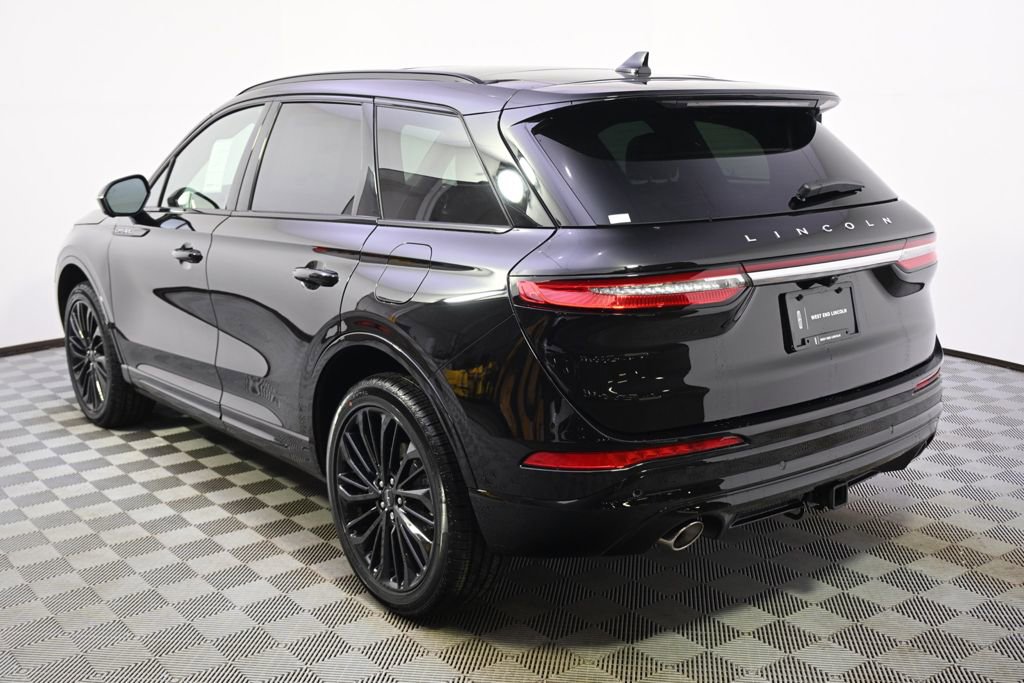 New 2026 Lincoln Corsair Reserve w/ Jet Appearance Package image 3