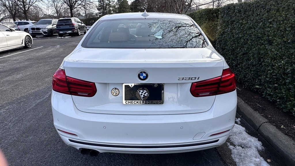 Used 2017 BMW 330i Sedan image 8