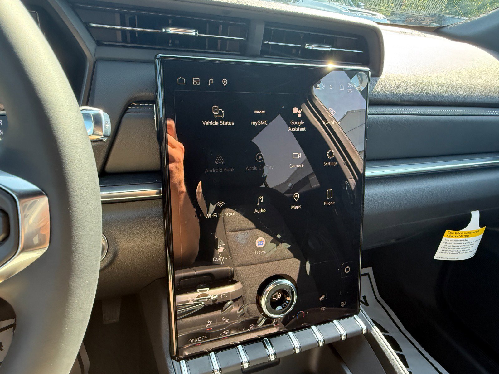 New 2026 GMC Terrain Elevation w/ LPO, Floor Liner Package FWD image 31