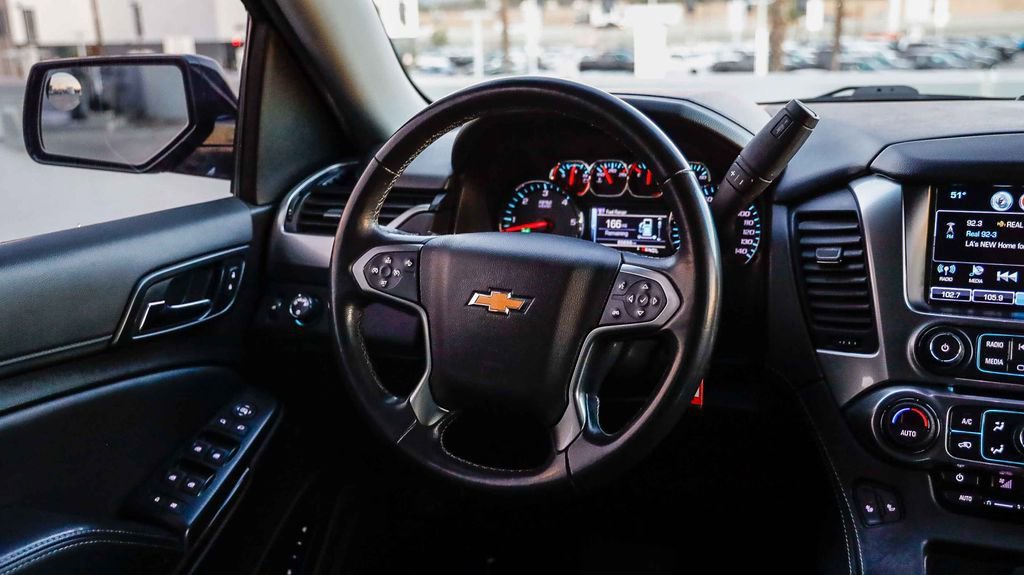 Used 2019 Chevrolet Tahoe LT image 18
