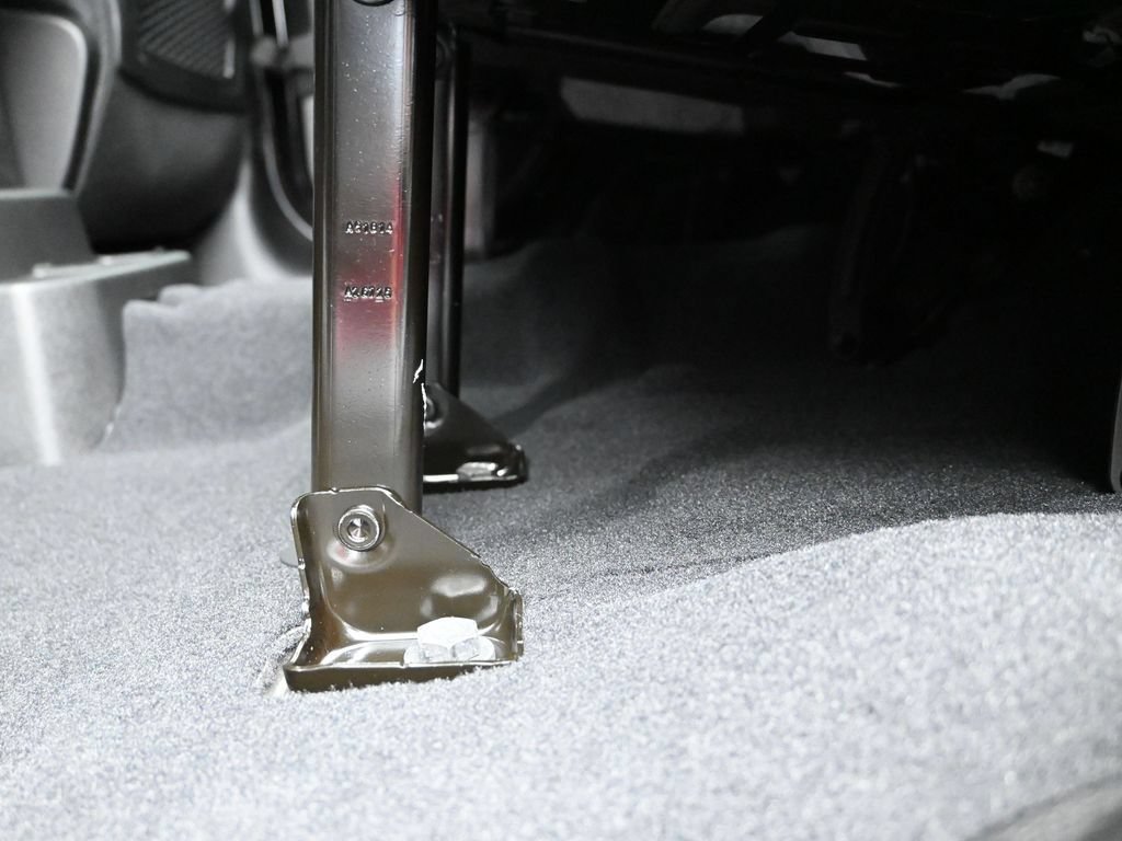 New 2026 Jeep Wrangler Unlimited Sahara AWD/4WD image 32