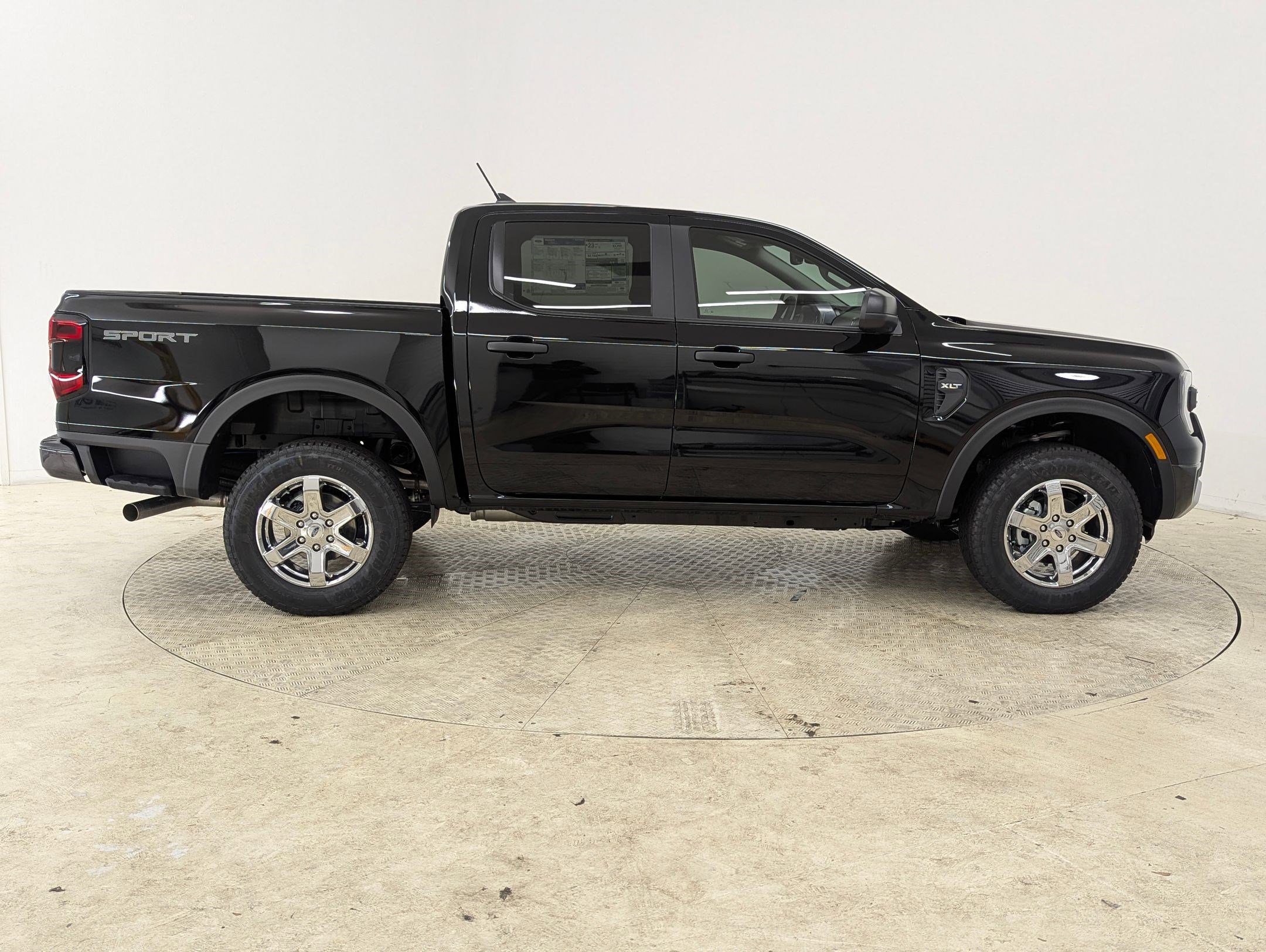 New 2026 Ford Ranger XLT image 8