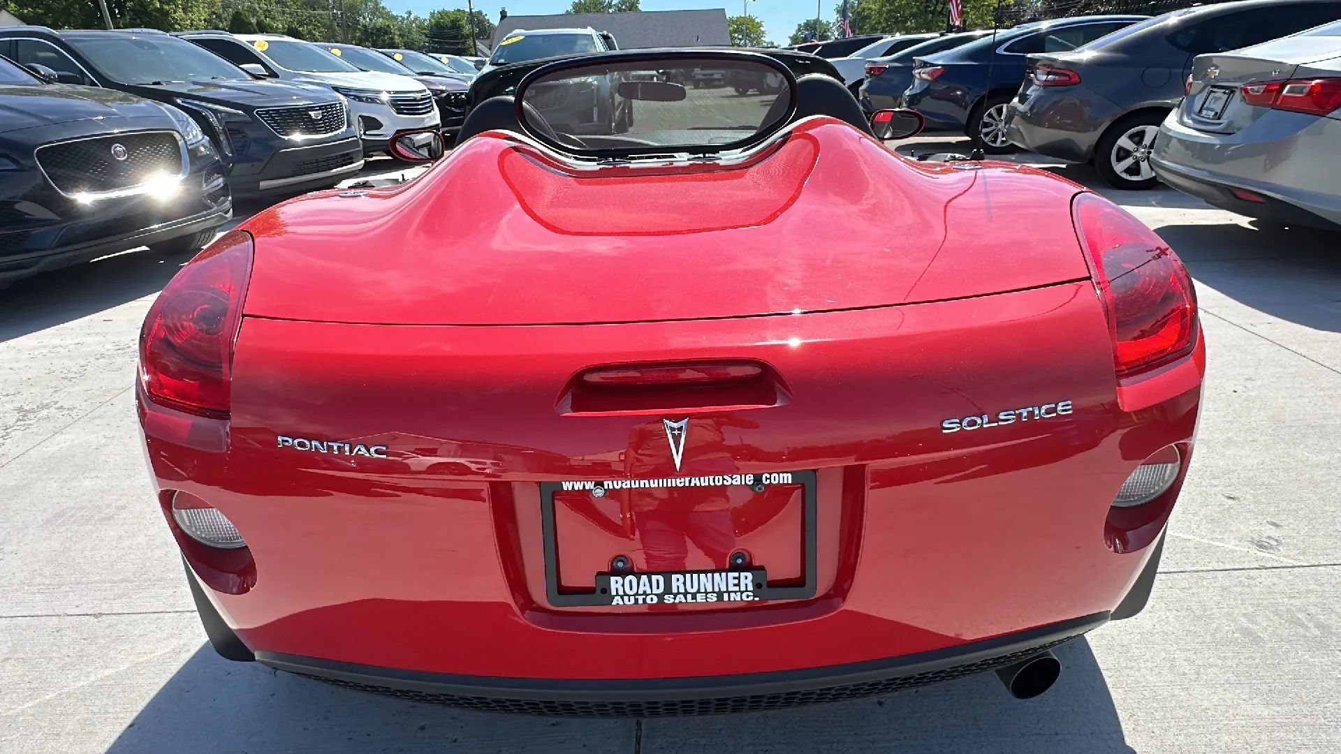Used 2006 Pontiac Solstice Convertible w/ Premium Package RWD image 21
