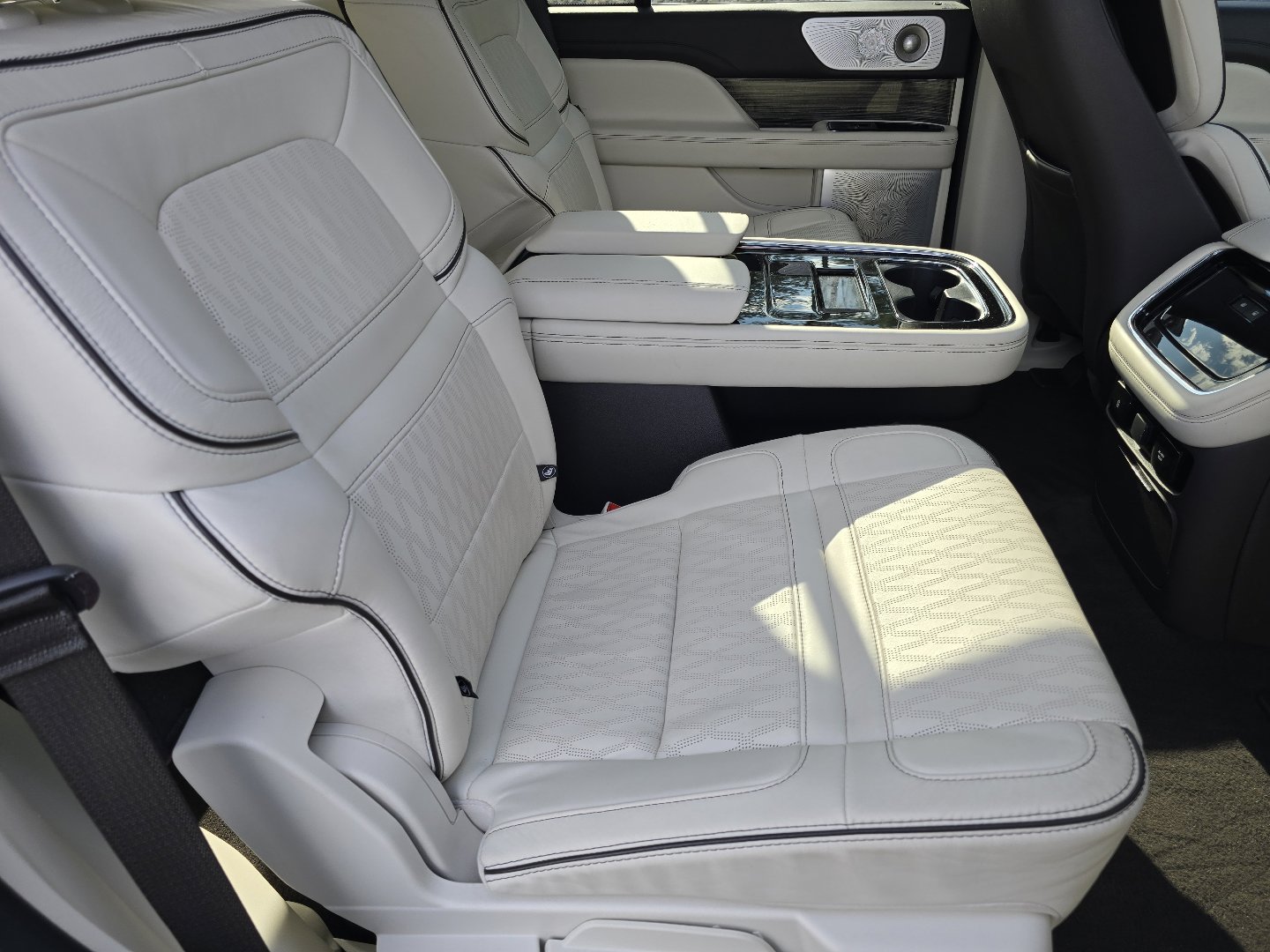 Used 2023 Lincoln Navigator Black Label image 33