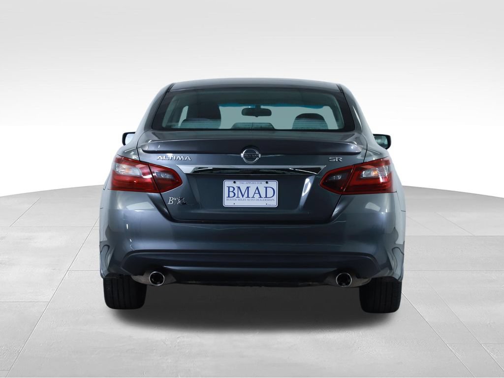 Used 2018 Nissan Altima 2.5 SR FWD image 11