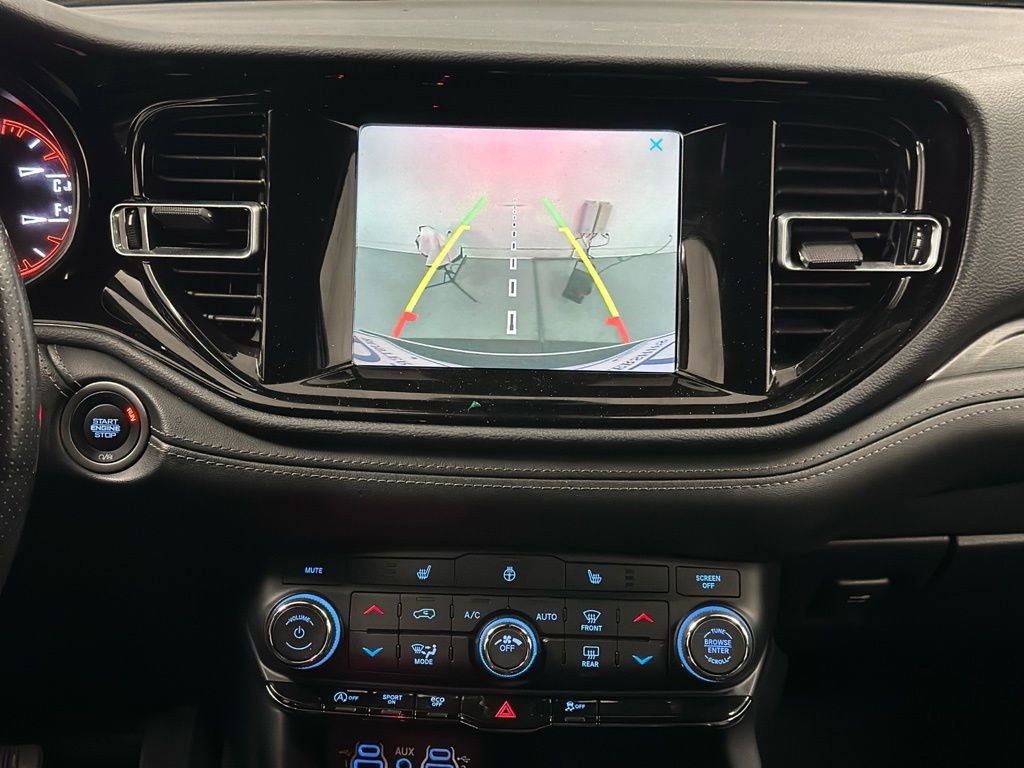 Used 2024 Dodge Durango SXT image 6