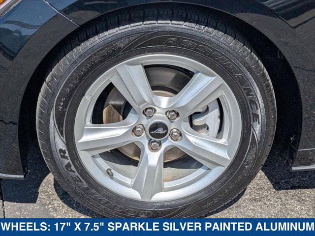 Used 2017 Ford Mustang Coupe RWD image 9