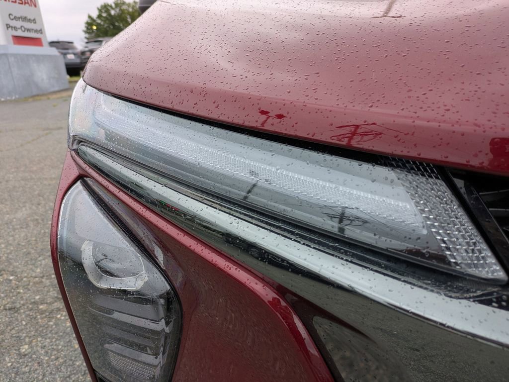 Used 2024 Chevrolet Trax RS w/ Driver Confidence Package FWD image 11