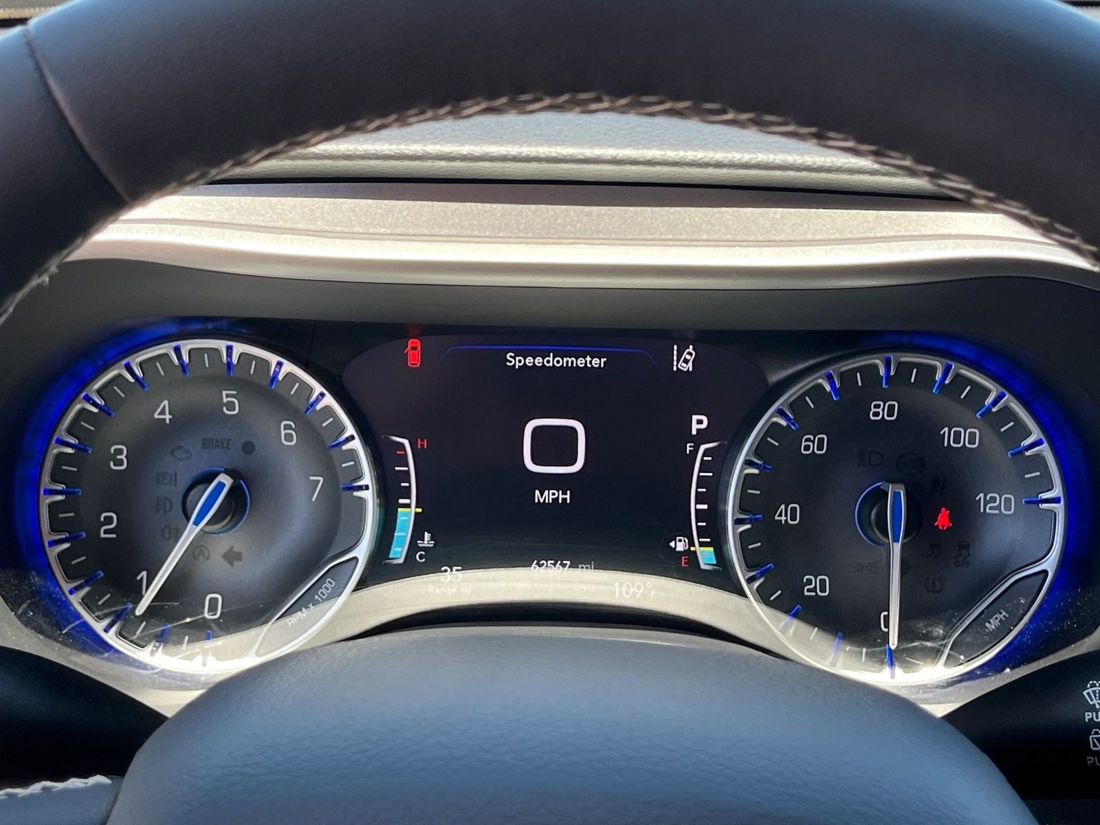 Used 2024 Chrysler Pacifica Touring-L FWD image 21