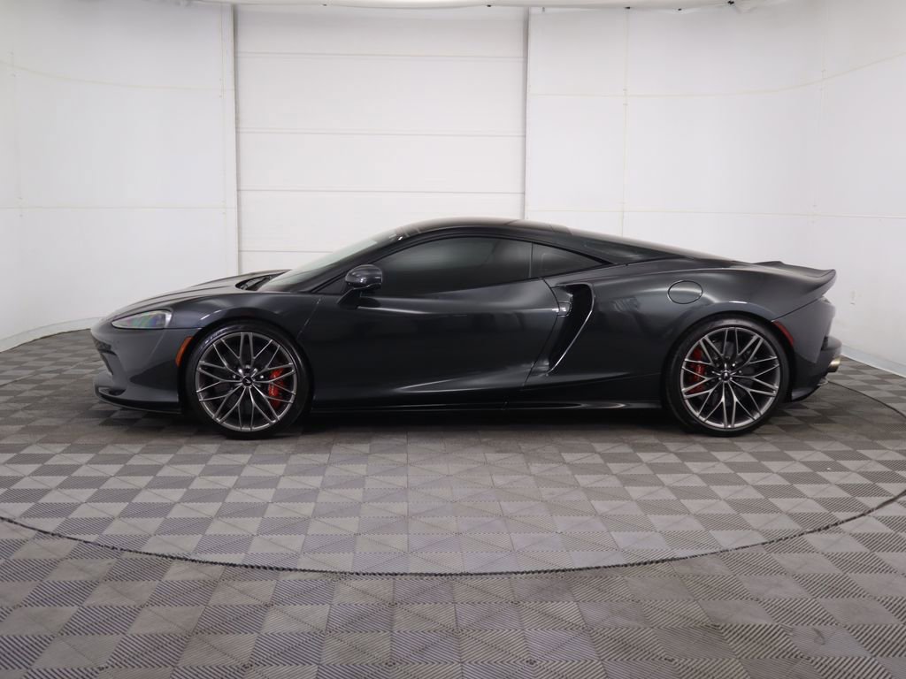 Used 2023 McLaren GT image 8