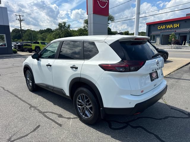 Used 2026 Nissan Rogue S AWD/4WD image 7