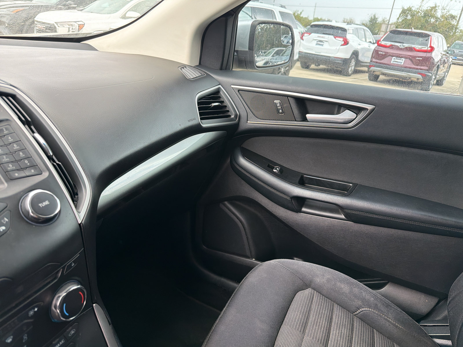 Used 2016 Ford Edge SEL AWD/4WD image 18