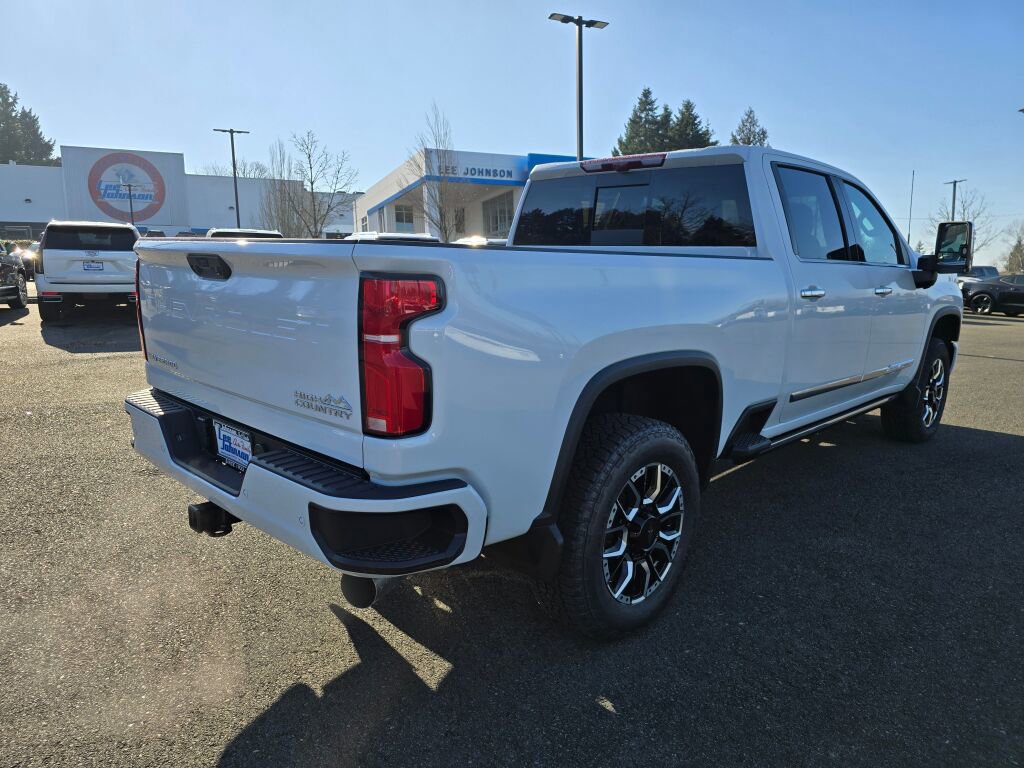 New 2026 Chevrolet Silverado 2500 High Country w/ High Country Premium Package AWD/4WD image 5
