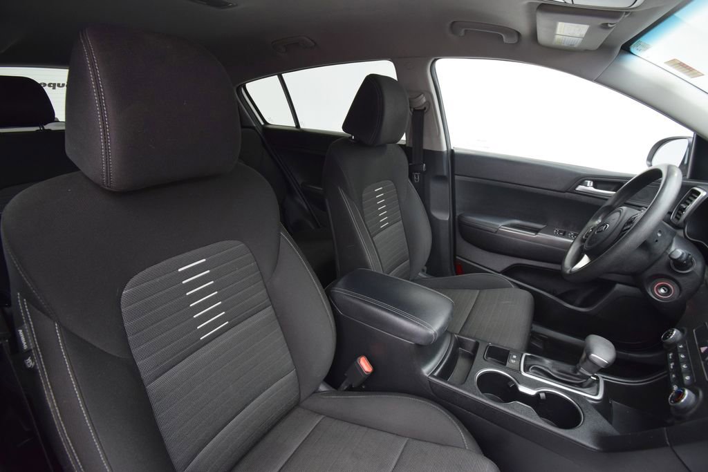 Used 2018 Kia Sportage LX image 16