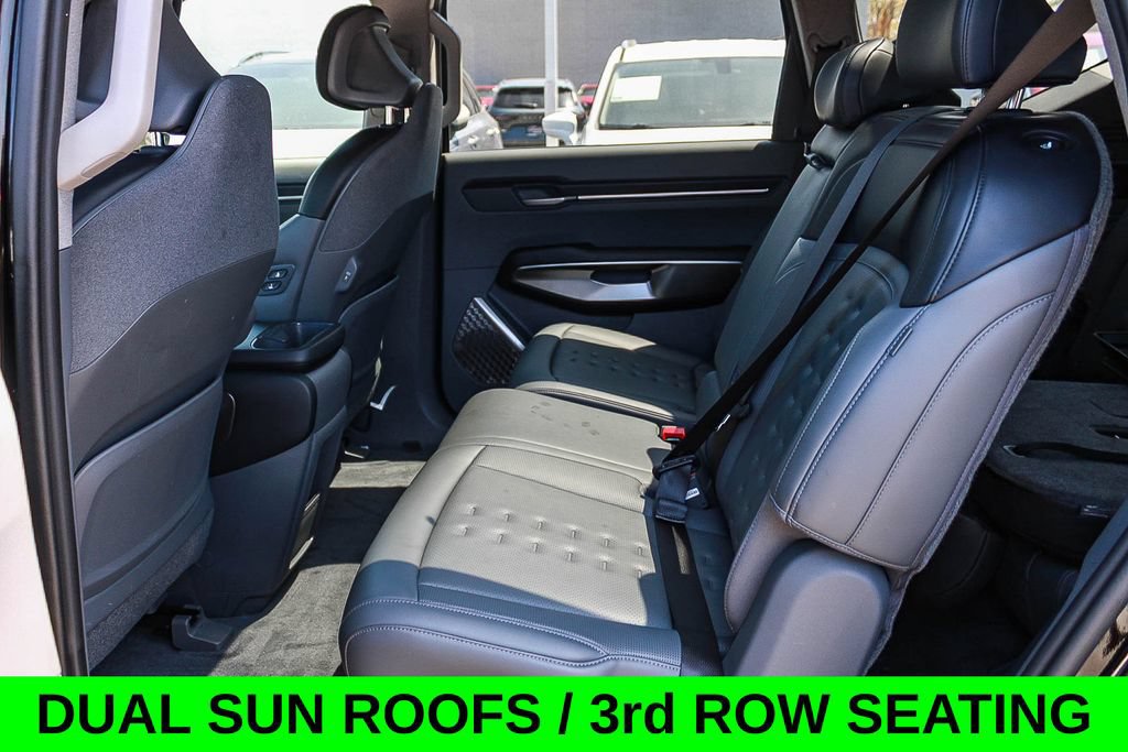 Used 2024 Kia EV9 Wind AWD/4WD image 18