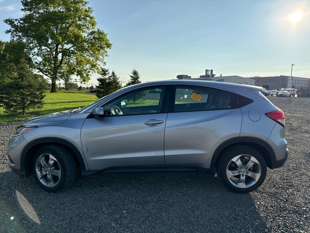 Used 2022 Honda HR-V LX image 6