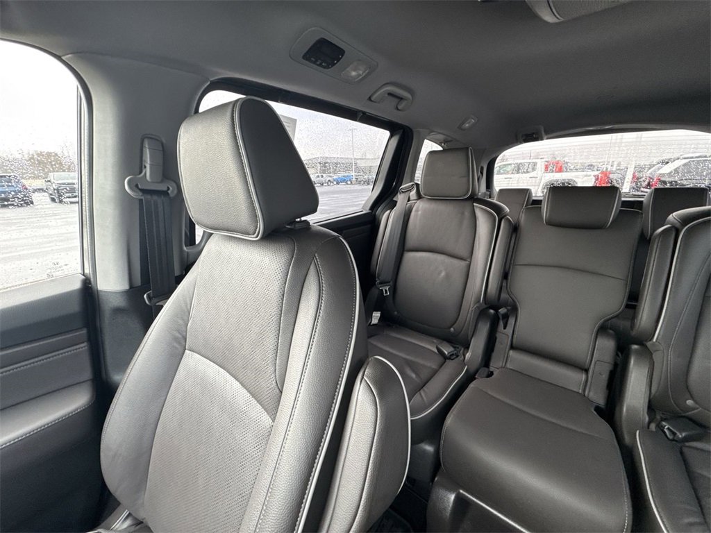 Used 2022 Honda Odyssey Elite image 12