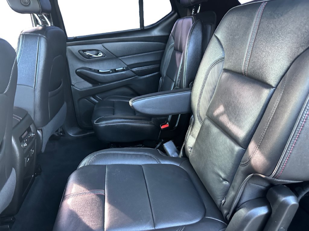 Used 2023 Chevrolet Traverse RS AWD/4WD image 15