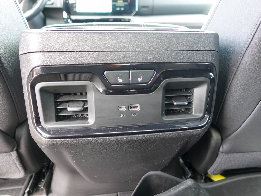 Used 2025 GMC Sierra 1500 AT4 w/ AT4 Premium Package AWD/4WD image 27
