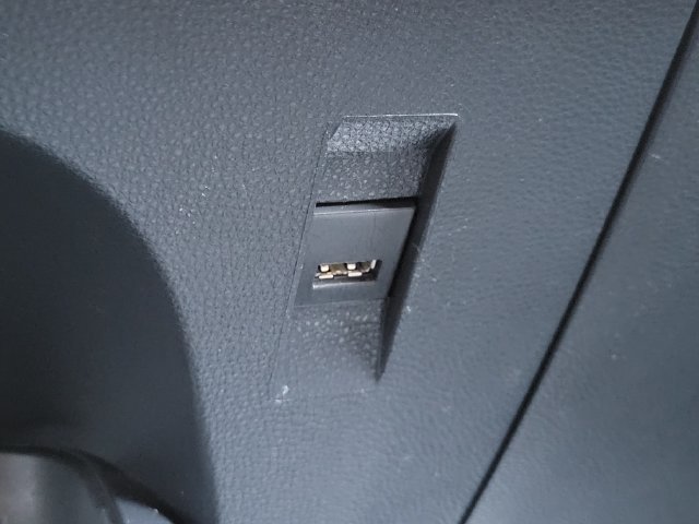 Used 2021 Toyota Corolla LE FWD image 14