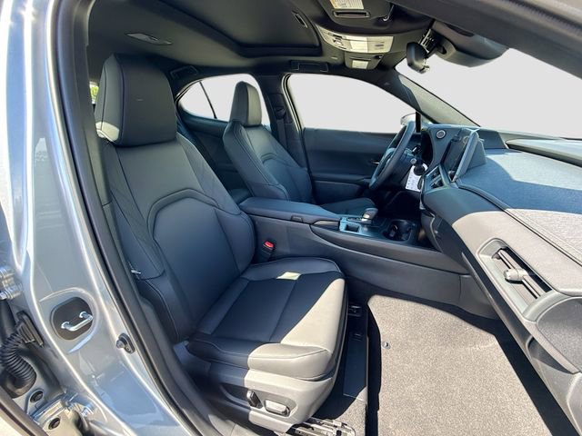 New 2026 Lexus UX 300h FWD image 14