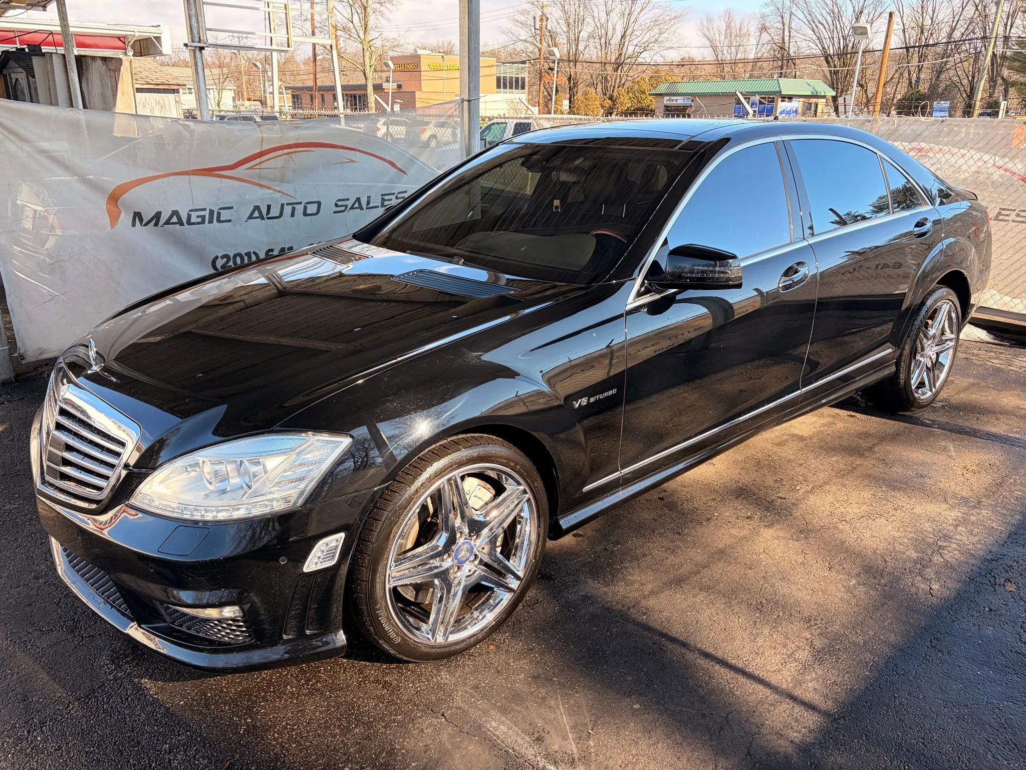 Used 2011 Mercedes-Benz S 63 AMG image 10