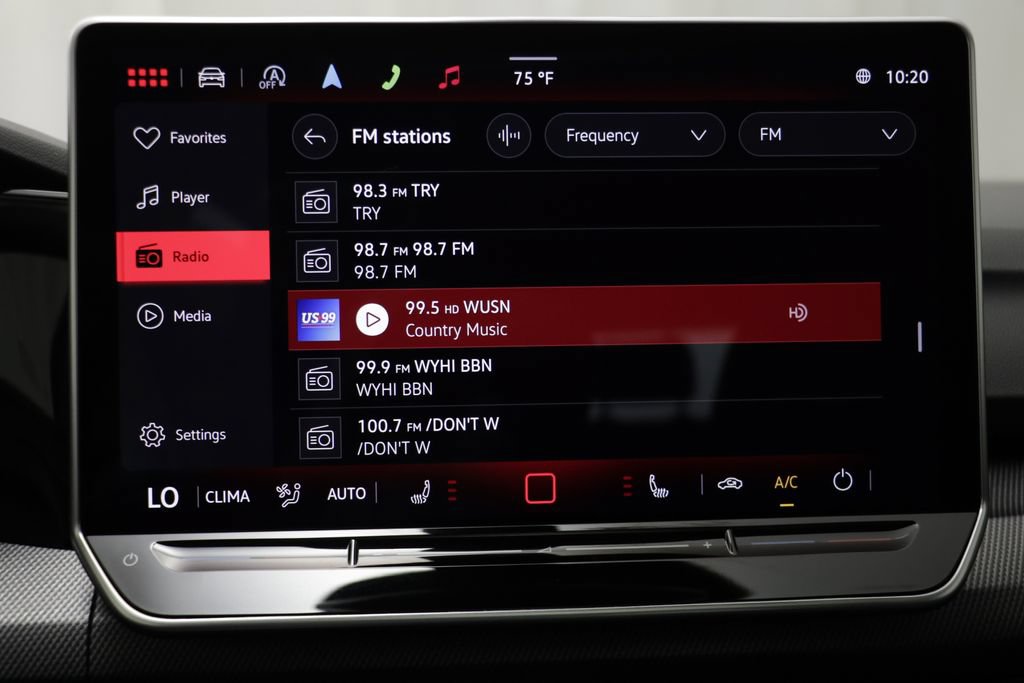 New 2026 Volkswagen GTI SE FWD image 9