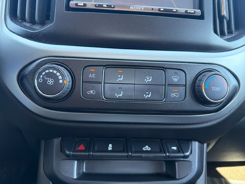 Used 2016 Chevrolet Colorado LT AWD/4WD image 15