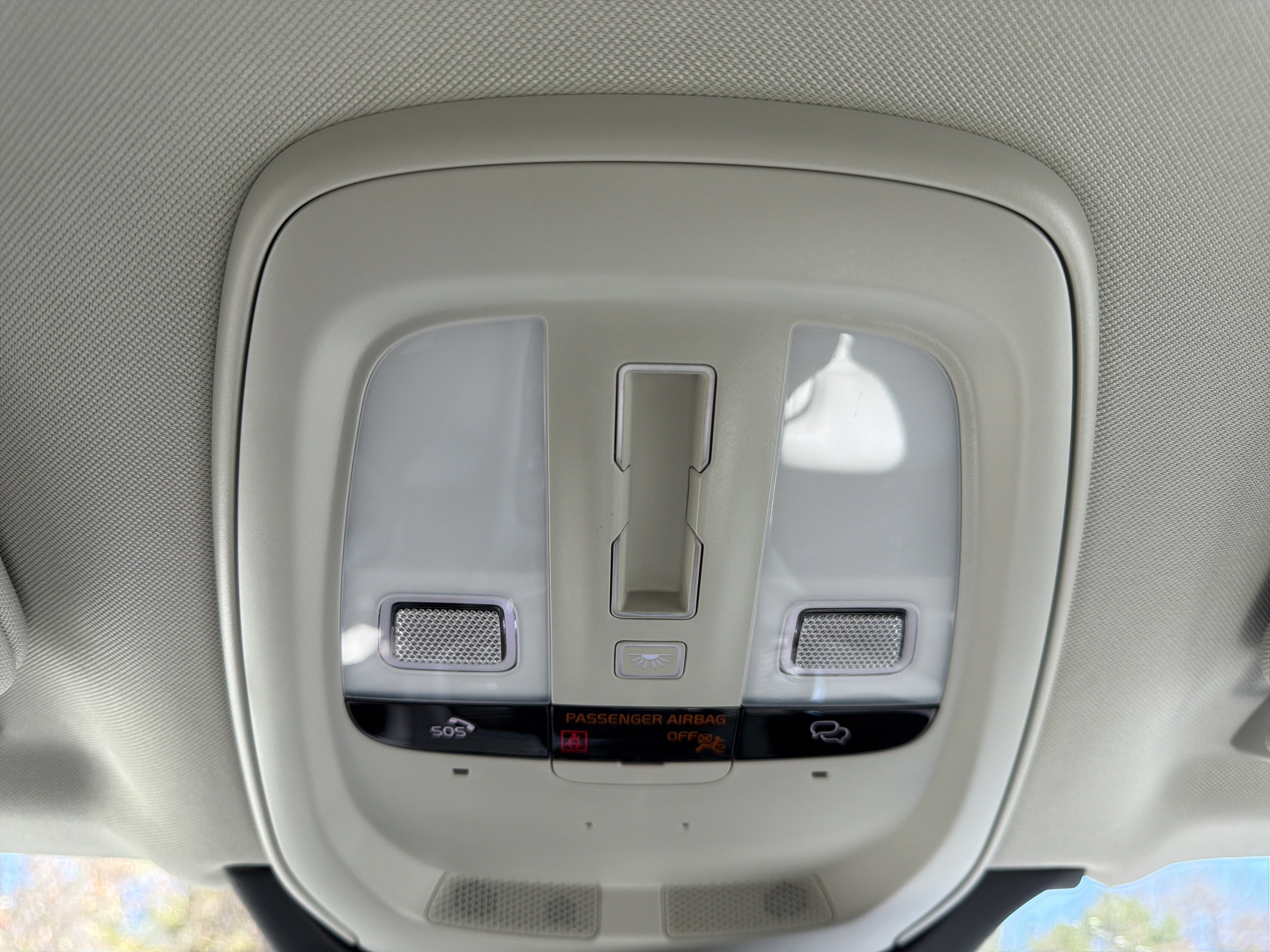 Certified 2023 Volvo XC90 T8 Ultimate w/ Protection Package image 29