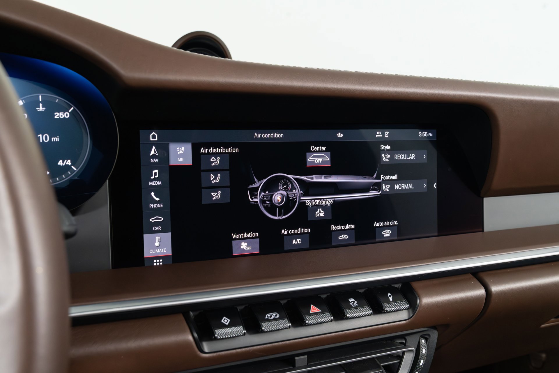 Used 2021 Porsche 911 Targa 4S image 47