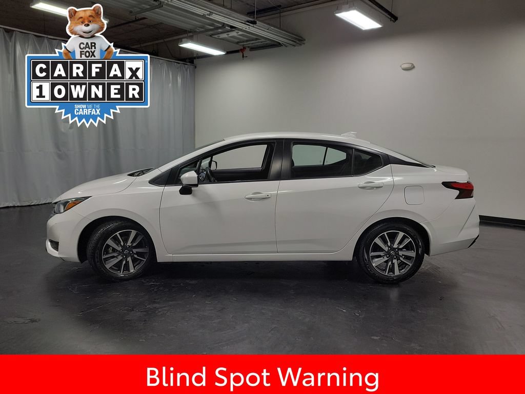Used 2024 Nissan Versa SV FWD image 5
