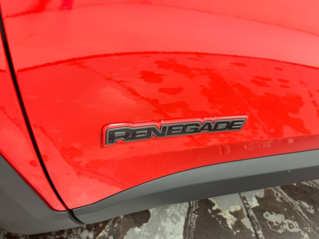 Used 2023 Jeep Renegade Trailhawk AWD/4WD image 26