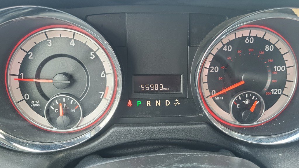 Used 2019 Dodge Grand Caravan SE FWD image 22