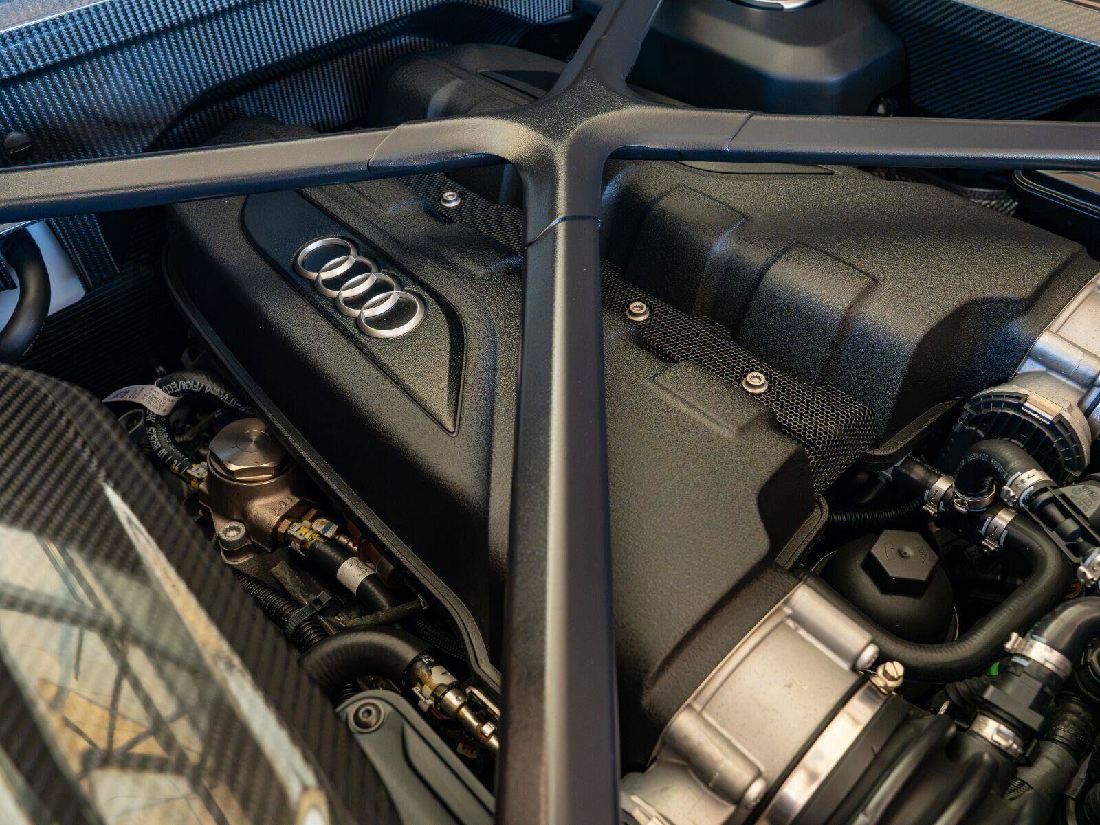Used 2023 Audi R8 V10 GT RWD image 67