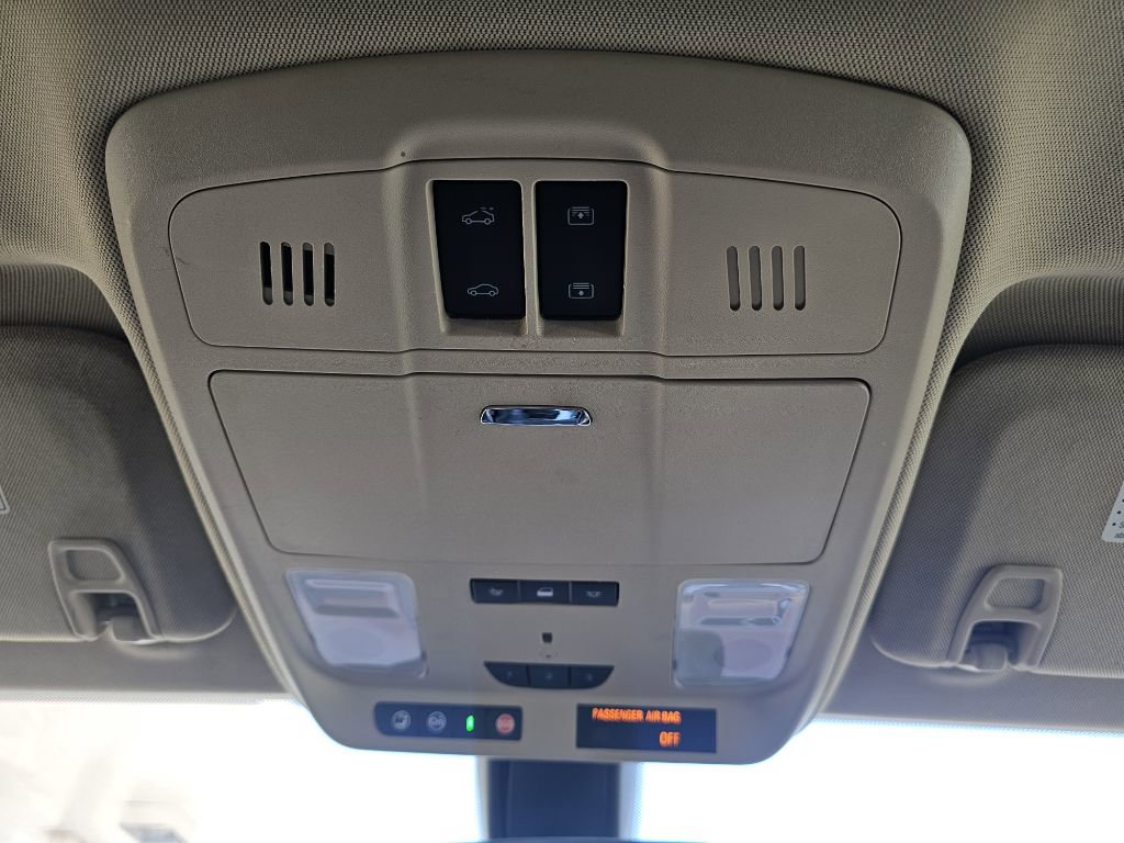 Used 2017 Buick Envision Essence image 70