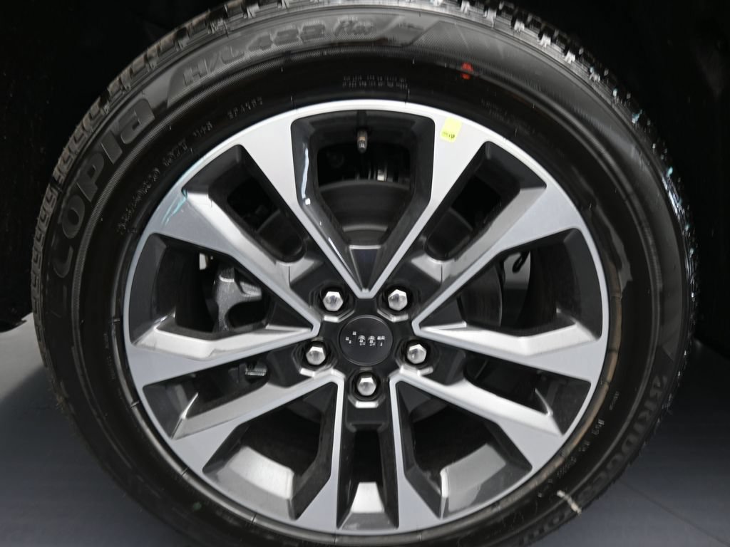 New 2025 Jeep Grand Cherokee L Overland AWD/4WD image 39
