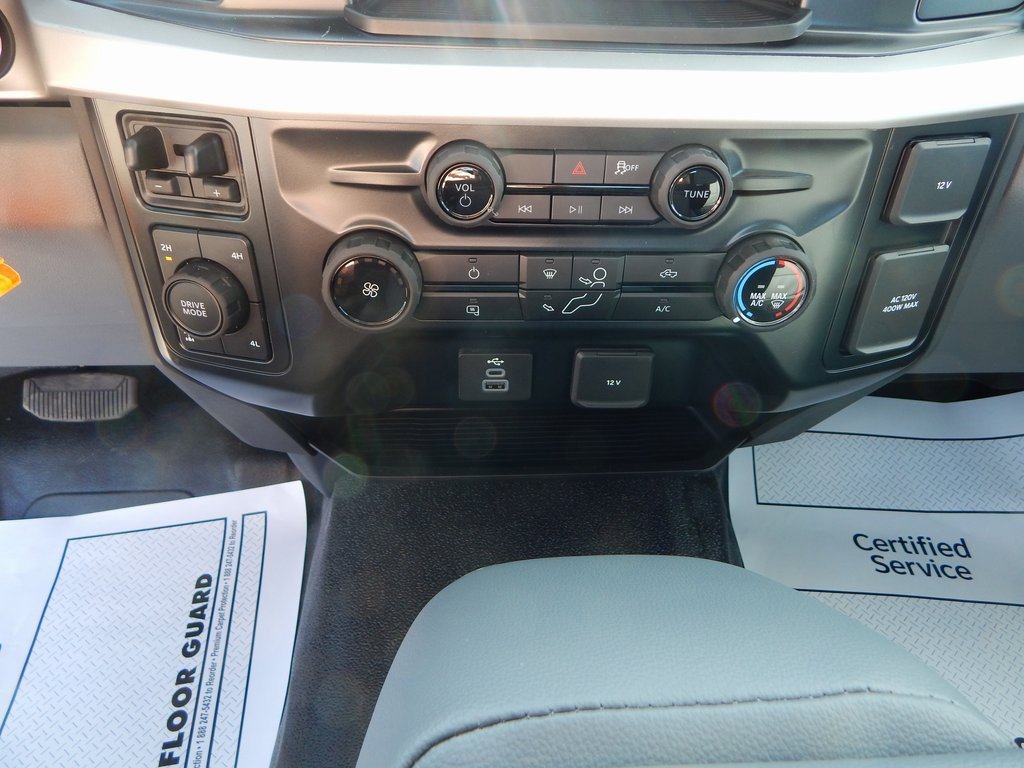 New 2026 Ford F350 4x4 Regular Cab Super Duty image 20