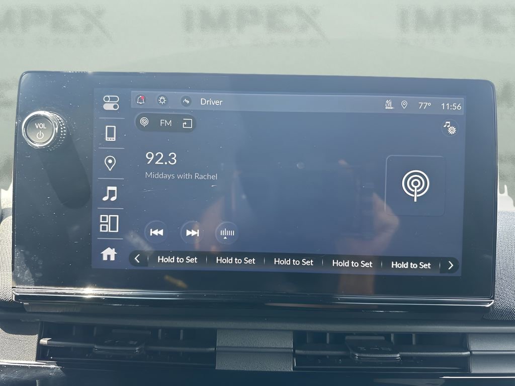 Used 2024 Honda Prologue EX image 17