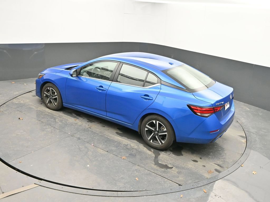 Used 2025 Nissan Sentra SV FWD image 40