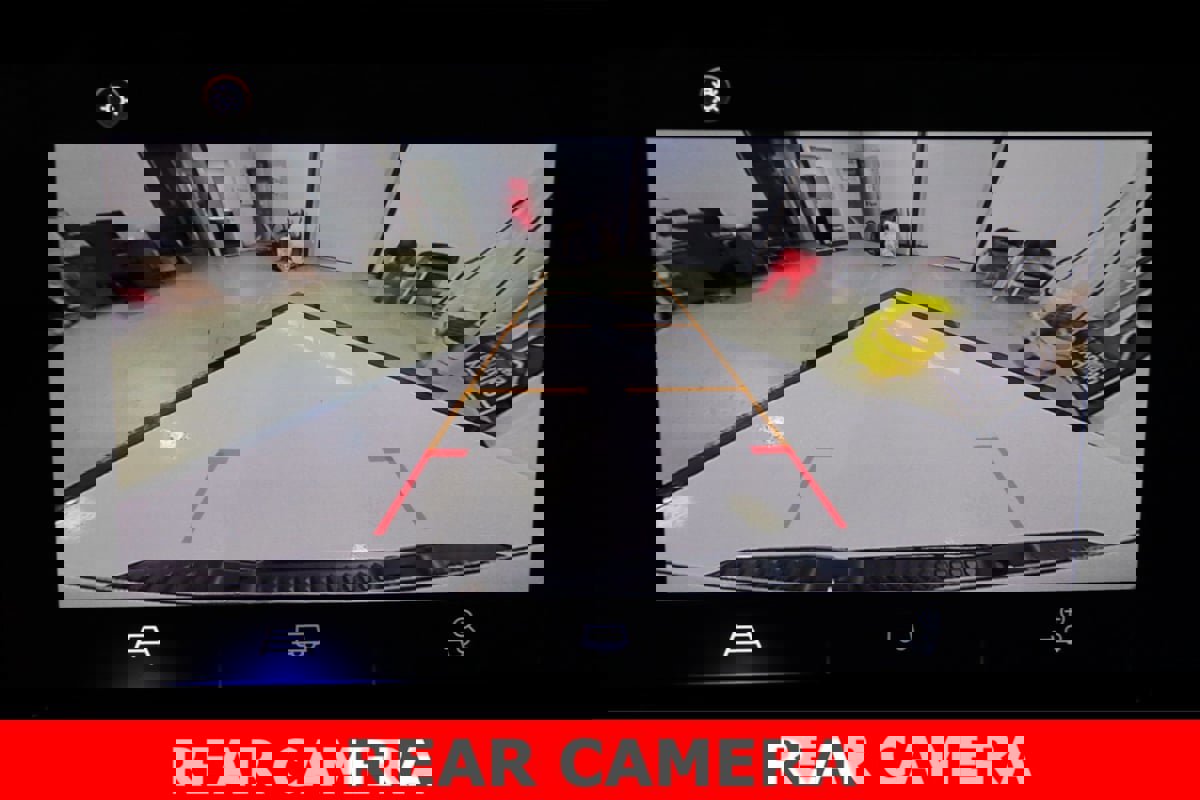 Used 2024 Chevrolet Colorado Z71 w/ Z71 Convenience Package 2 image 19