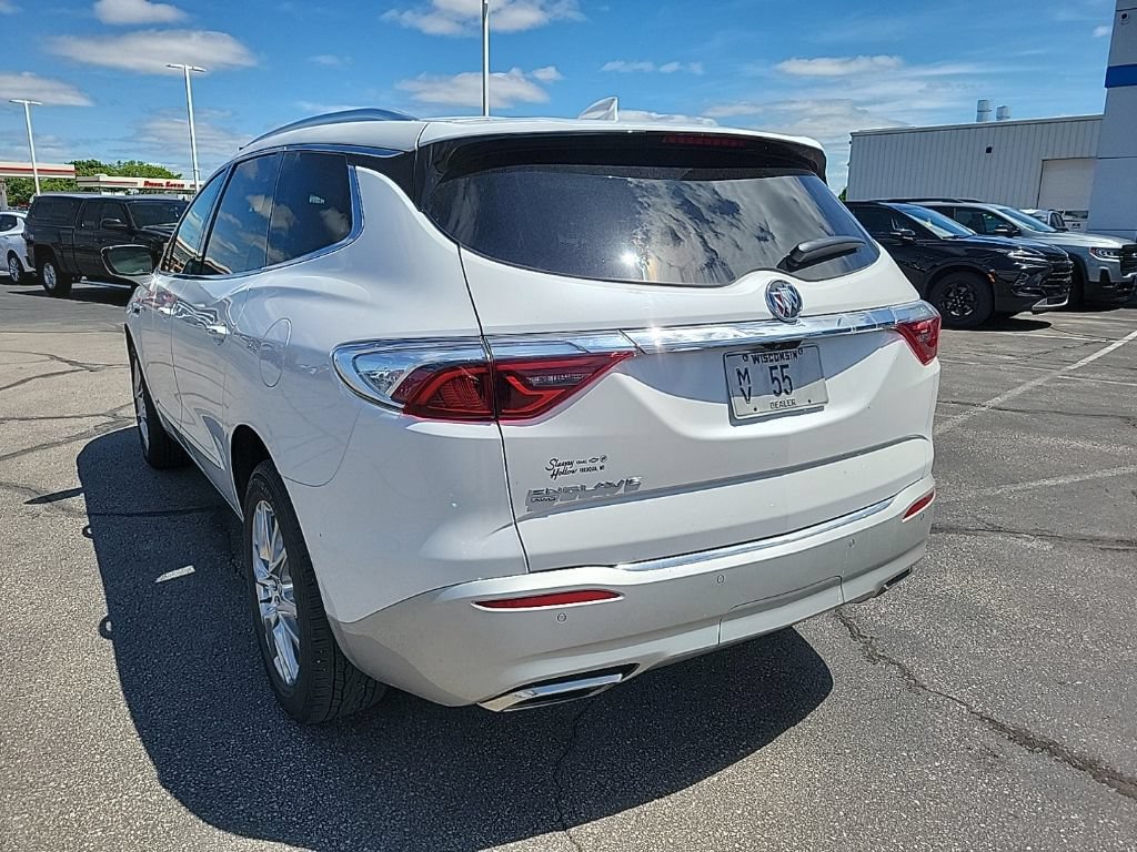 Used 2023 Buick Enclave Essence w/ Experience Buick Package AWD/4WD image 7