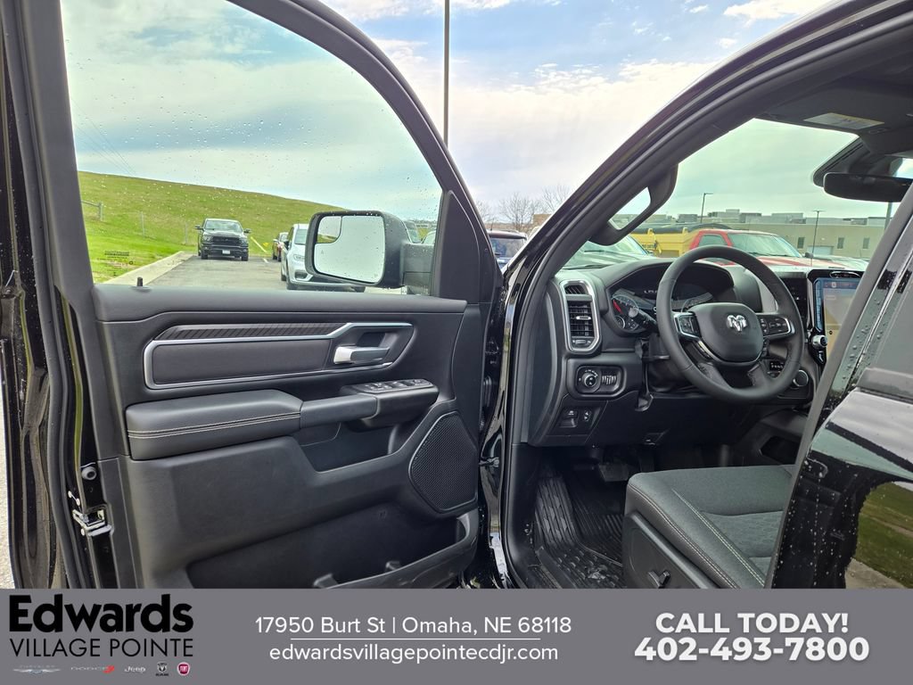New 2026 RAM 1500 Big Horn AWD/4WD image 10
