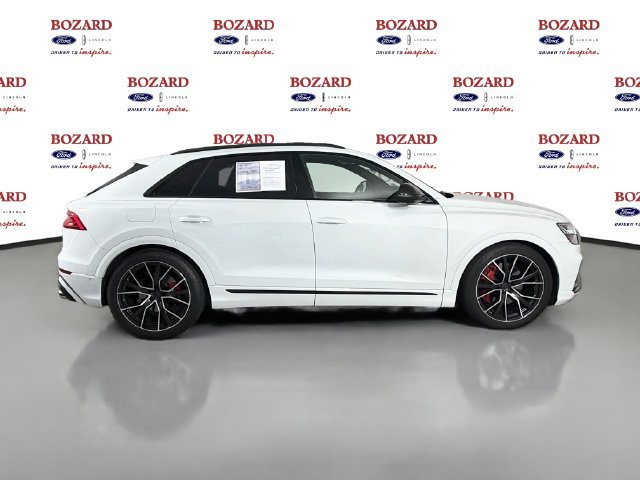 Used 2023 Audi SQ8 Prestige AWD/4WD image 9
