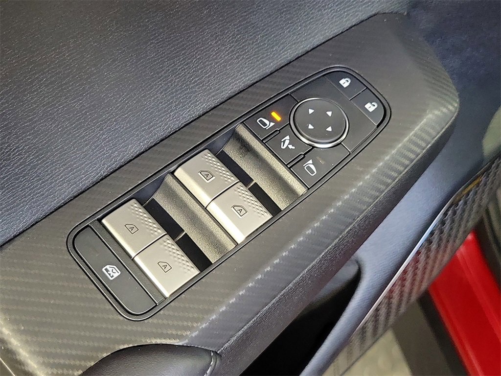 New 2025 Mitsubishi Outlander SE image 15
